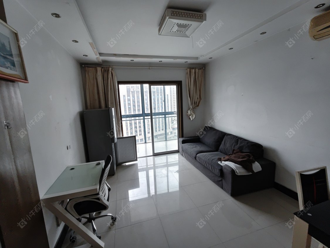 常州藏龙苑东区在租房源室内图_小牛看房