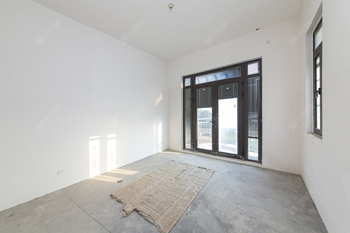 翡丽蓝湾别墅区房源室内图 常州翡丽蓝湾别墅区在售二手房源室内图_小牛看房