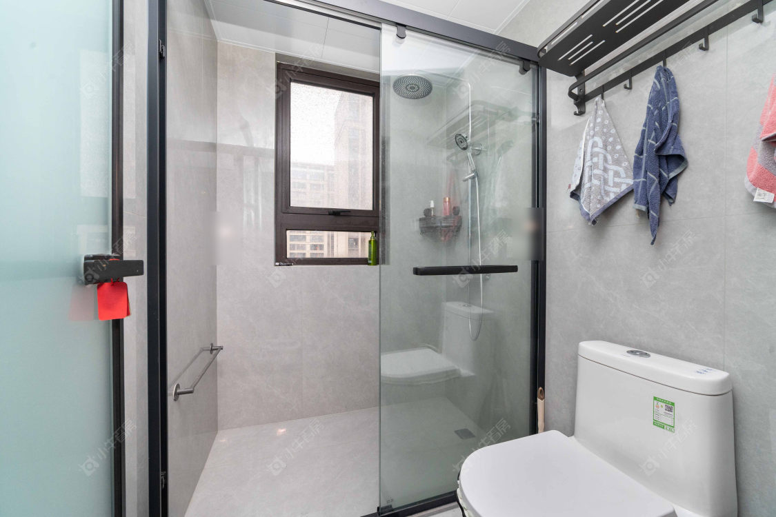 常州金茂·东城金茂悦在售二手房源室内图_小牛看房