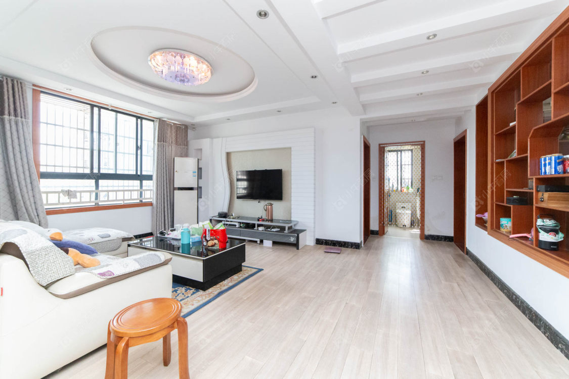 常州香槟广场在售二手房源室内图_小牛看房