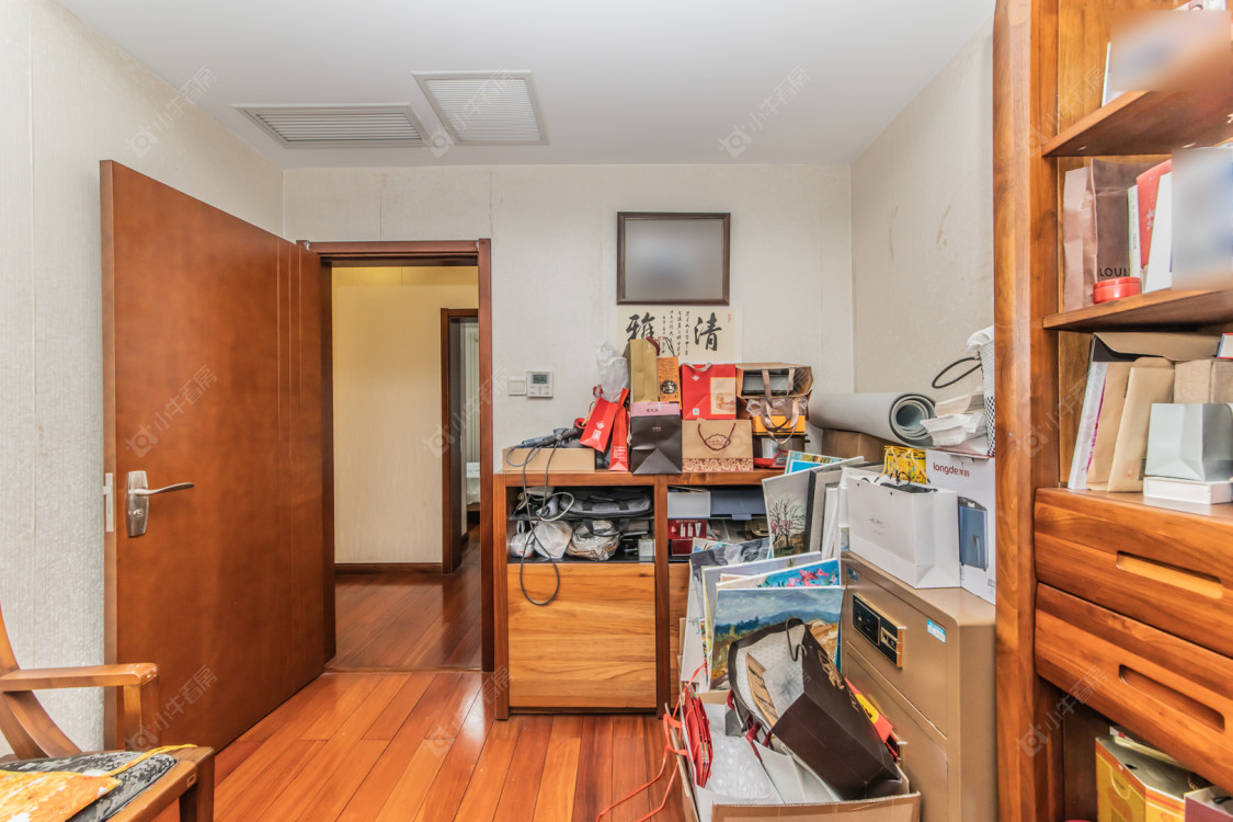 常州世茂香槟湖一期在售二手房源室内图_小牛看房