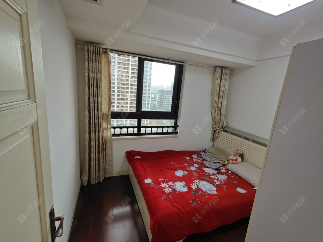 常州绿地峰云汇在租房源室内图_小牛看房