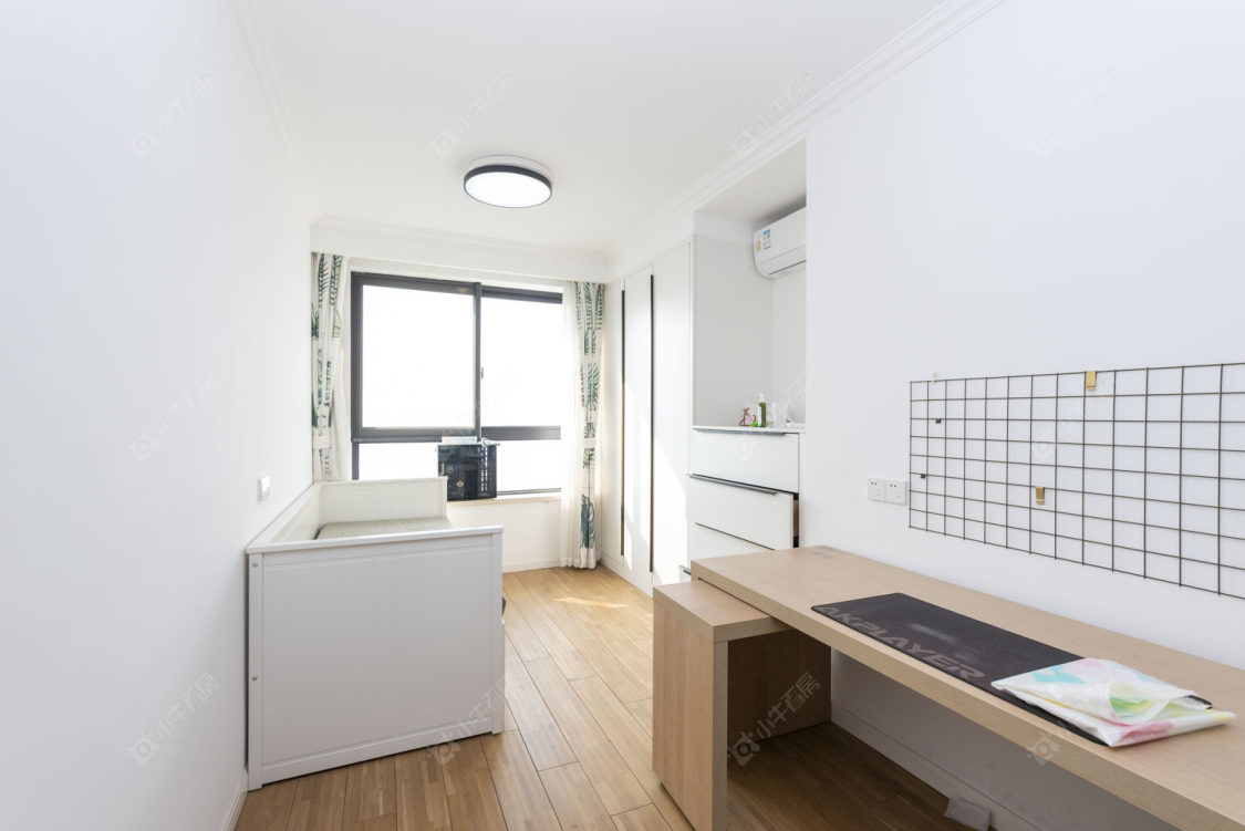 常州绿地香奈在售二手房源室内图_小牛看房