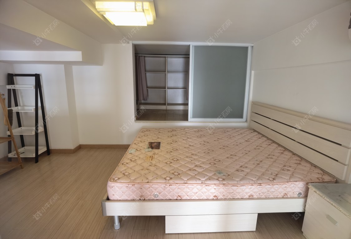 常州吾悦广场金苹果公寓在租房源室内图_小牛看房