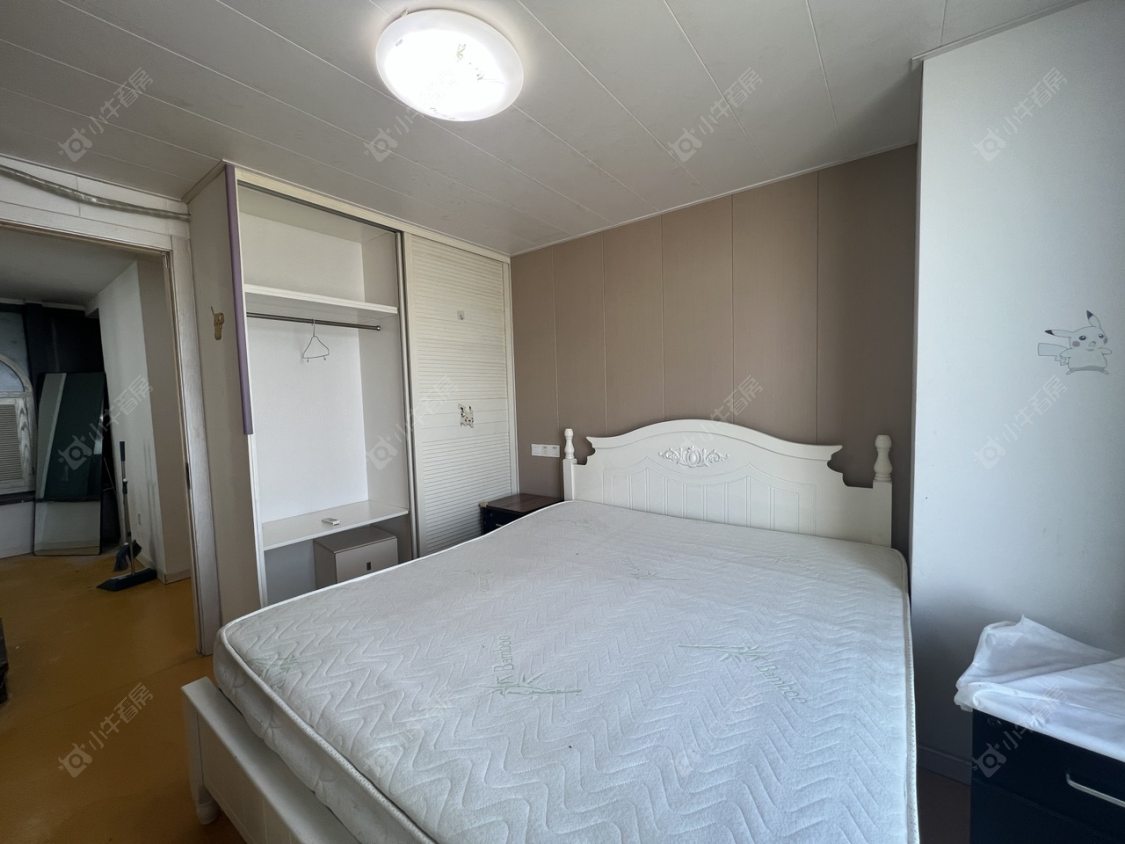 常州亚泰财富中心在租房源室内图_小牛看房