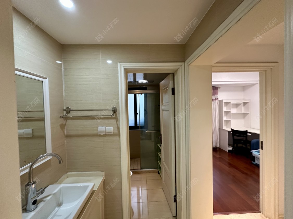 常州绿地峰云汇在租房源室内图_小牛看房