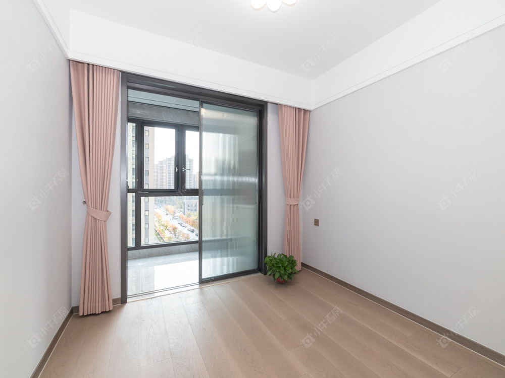 常州绿地香港名墩道在售二手房源室内图_小牛看房