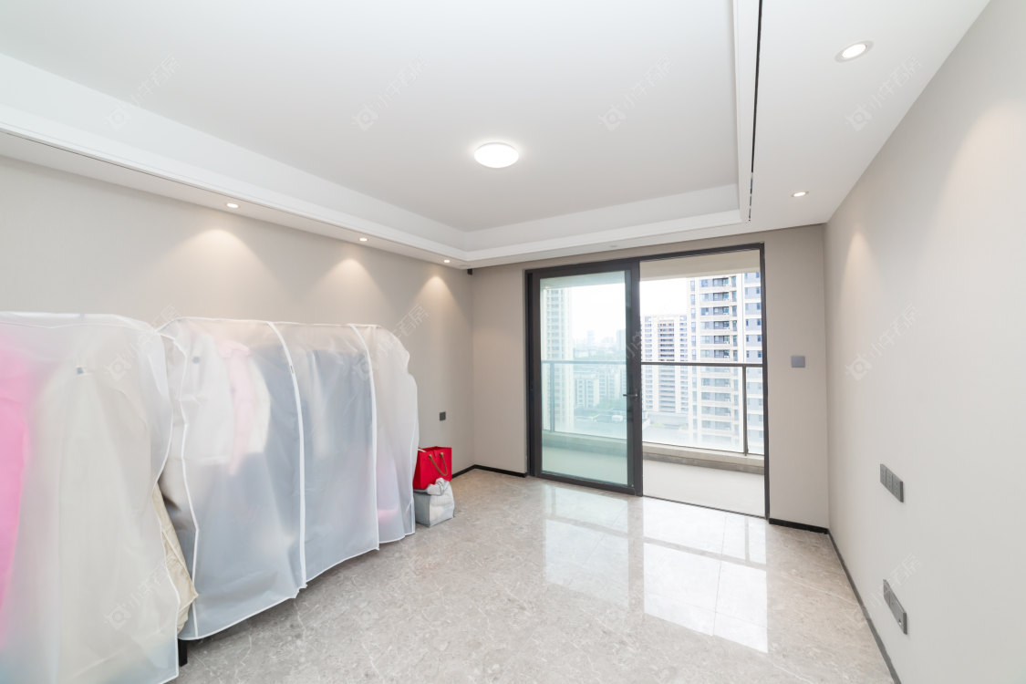 常州美的世茂云筑在售二手房源室内图_小牛看房