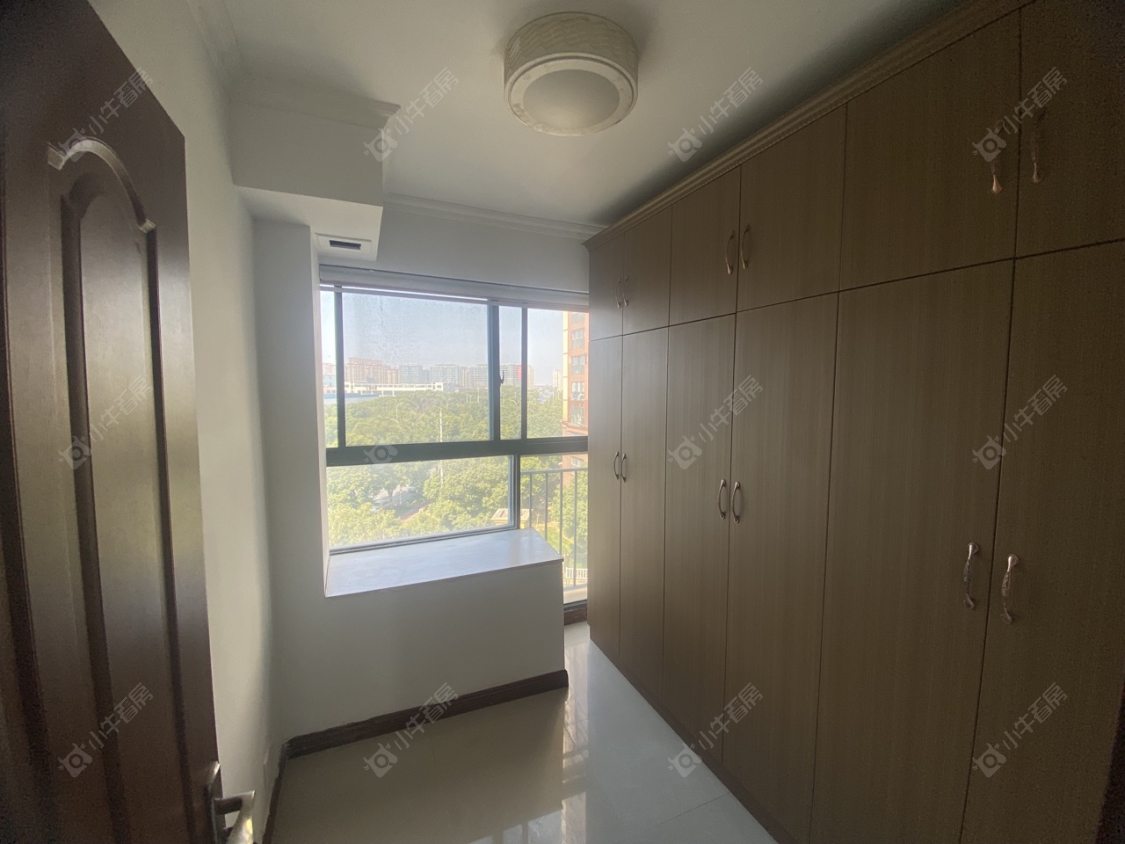 常州佳兆业凤凰湖壹号在租房源室内图_小牛看房