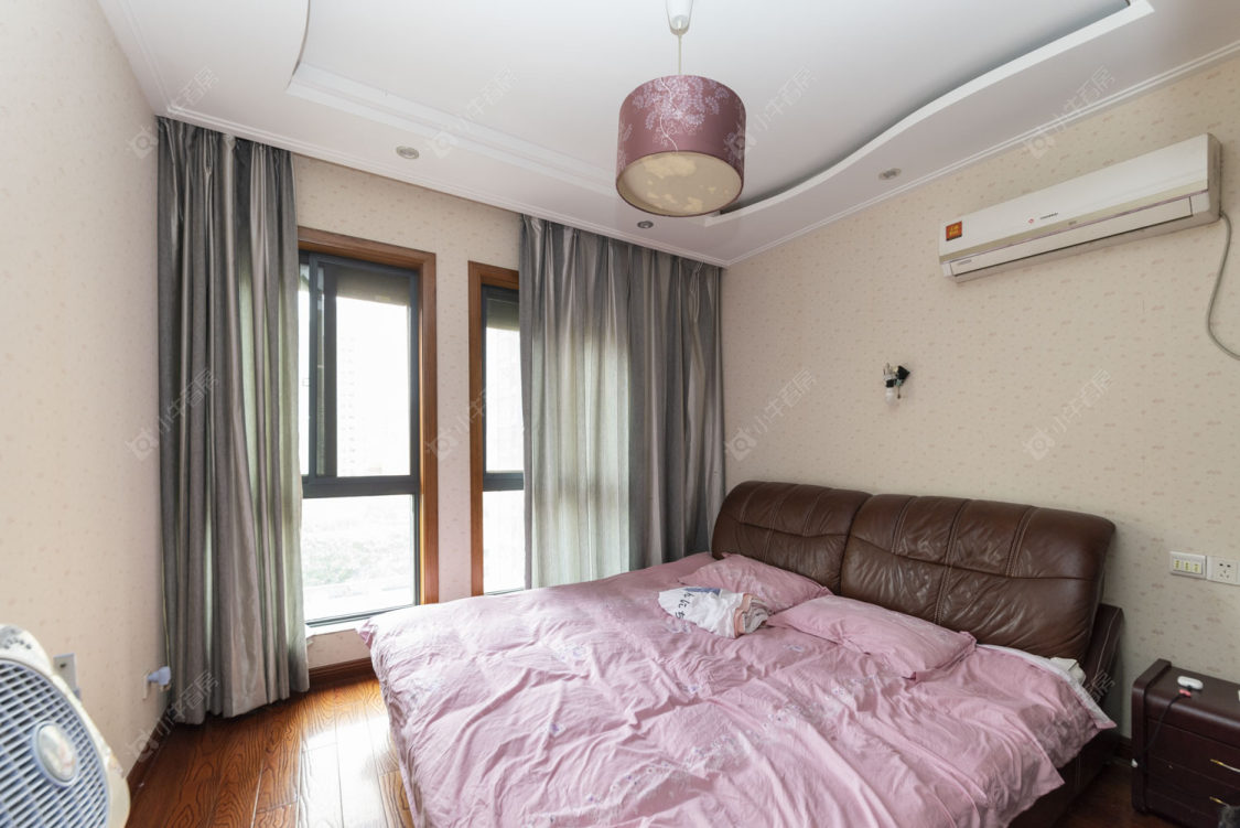 常州莱蒙城铂晶在售二手房源室内图_小牛看房