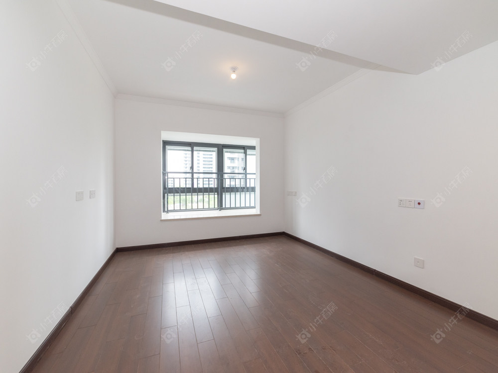 常州蓝光晶曜在售二手房源室内图_小牛看房