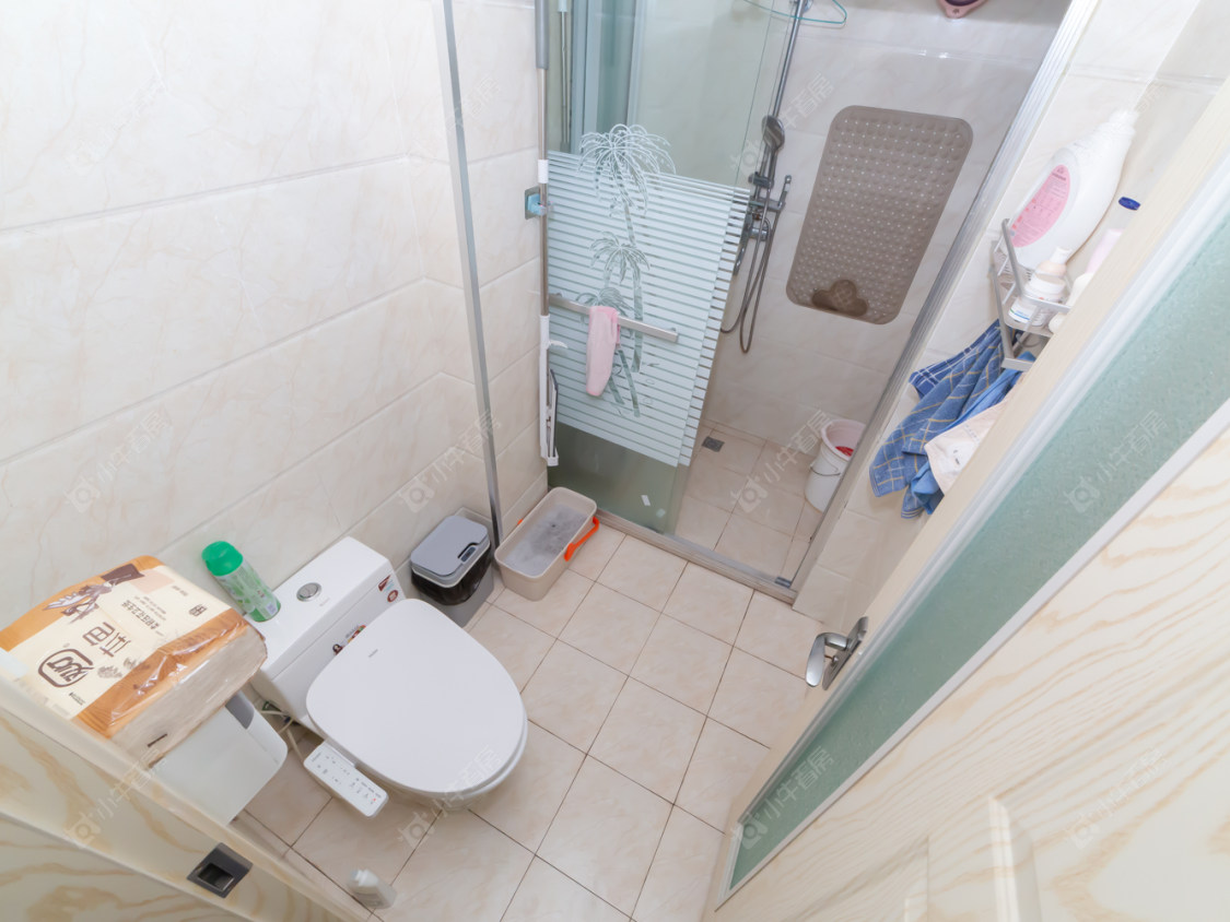 常州世茂香槟湖三期在售二手房源室内图_小牛看房