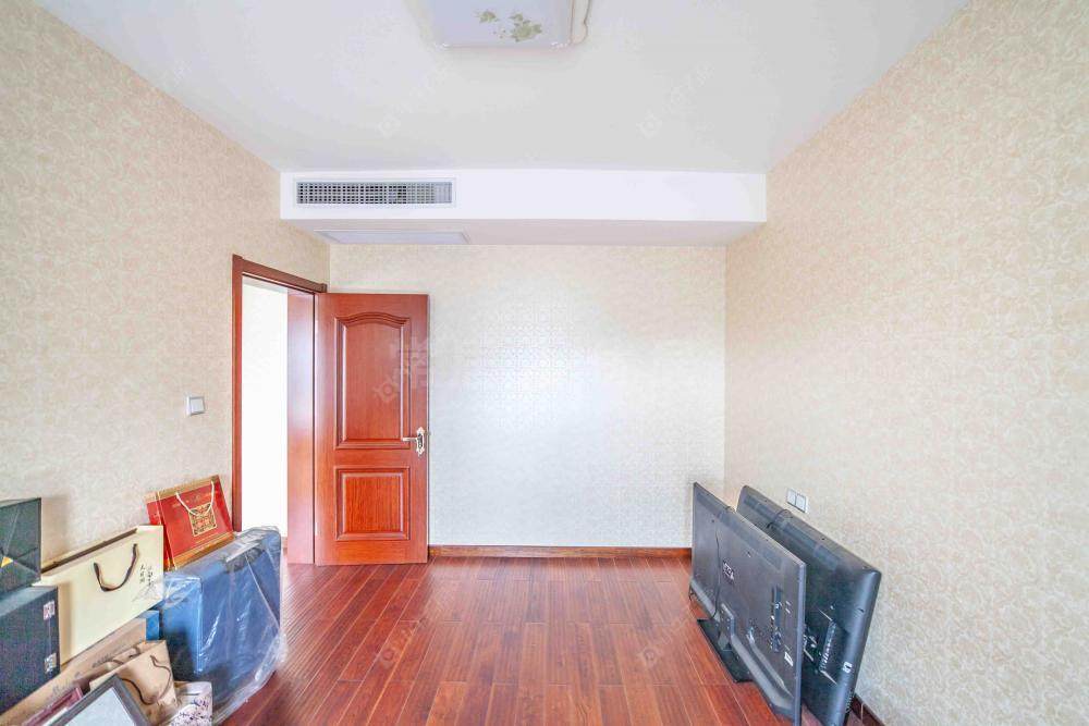 常州凤凰名城在售二手房源室内图_小牛看房