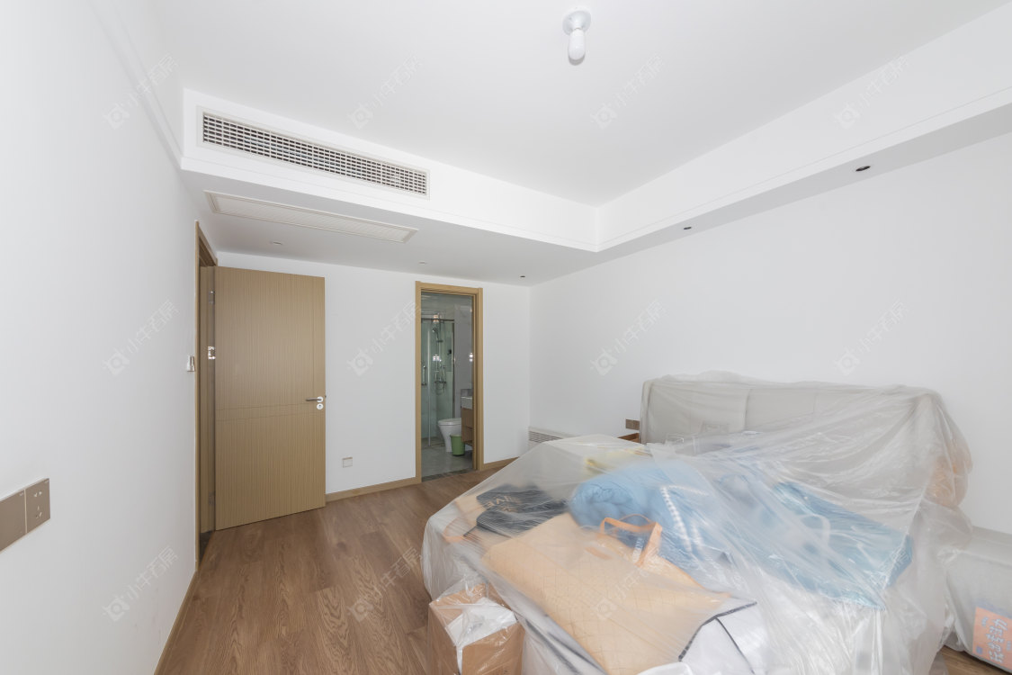 常州绿地香港名墩道在售二手房源室内图_小牛看房