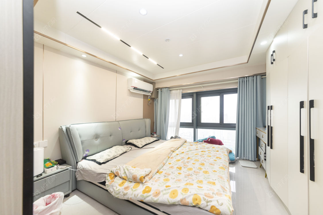 常州亚泰财富中心在售二手房源室内图_小牛看房