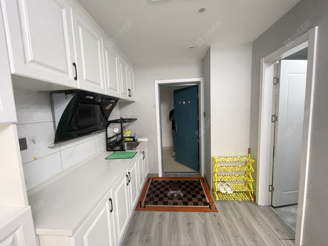 常州亚泰财富中心在租房源室内图_小牛看房