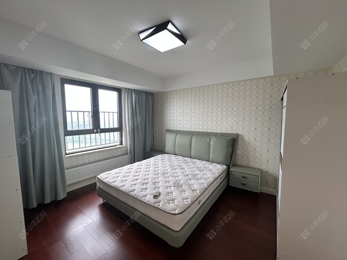 常州绿地香奈租房_绿地香奈4室2厅房源出租