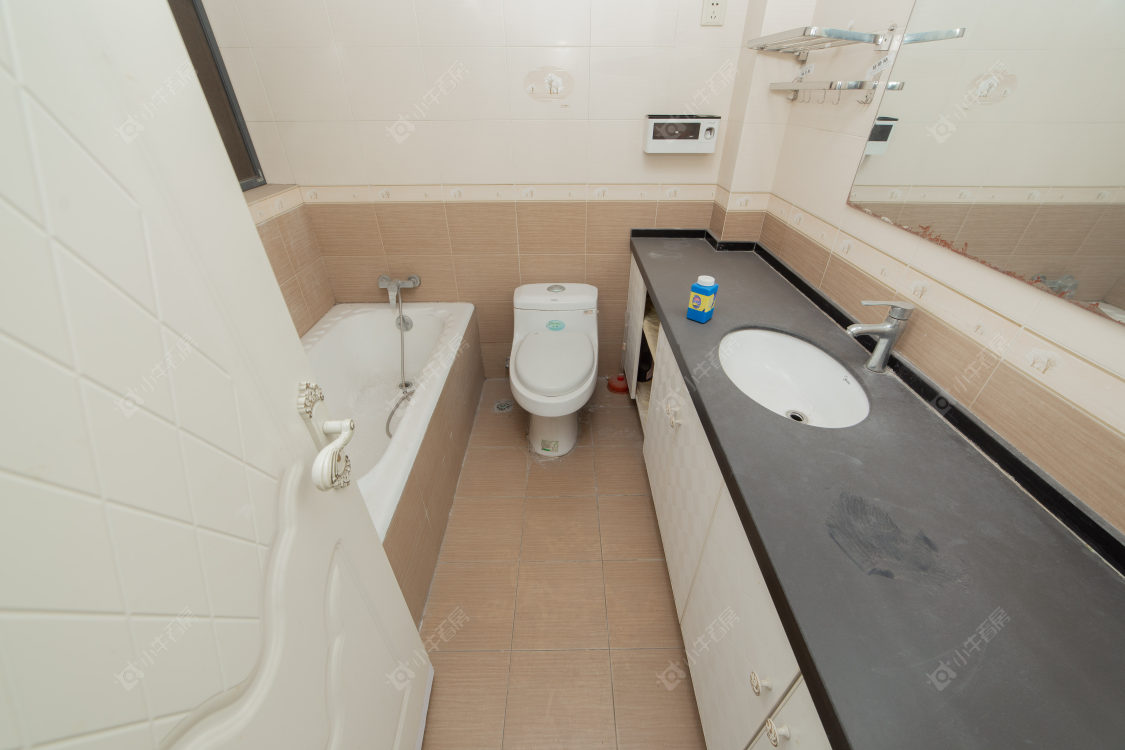 常州泰山三村在售二手房源室内图_小牛看房