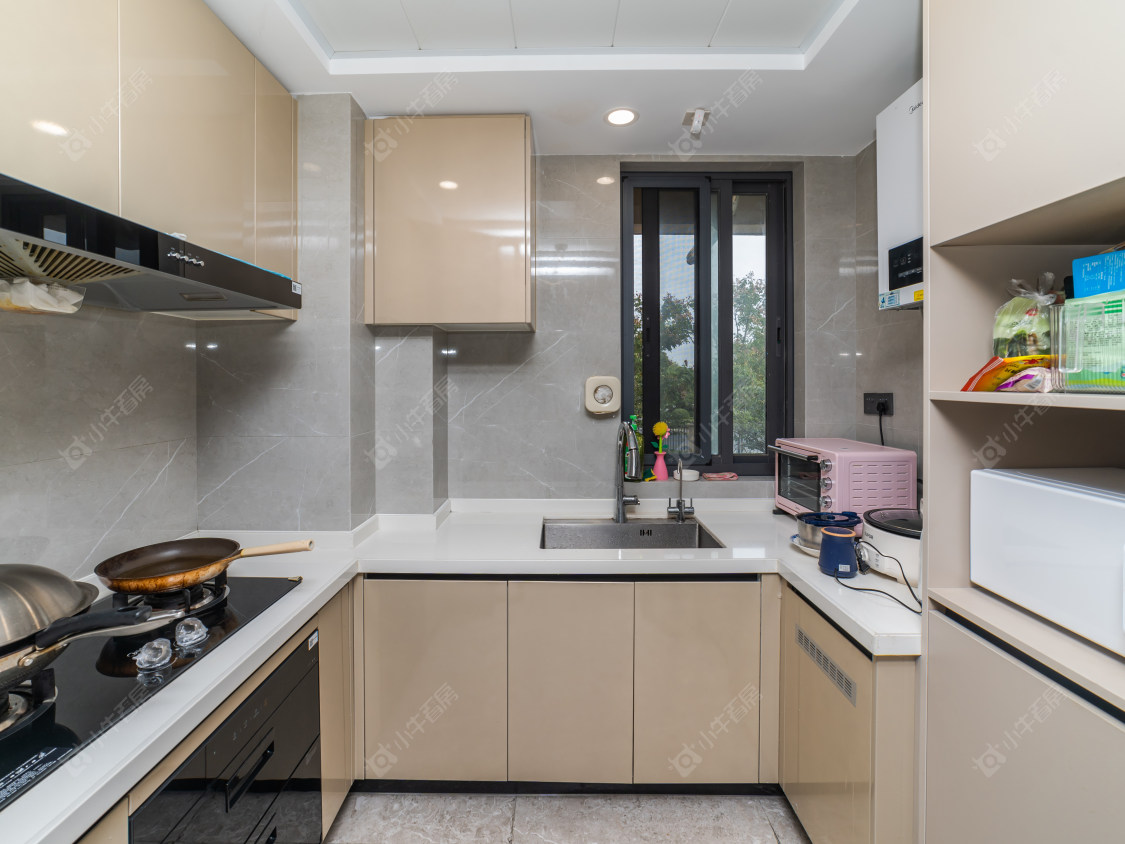 常州美的世茂云筑在售二手房源室内图_小牛看房