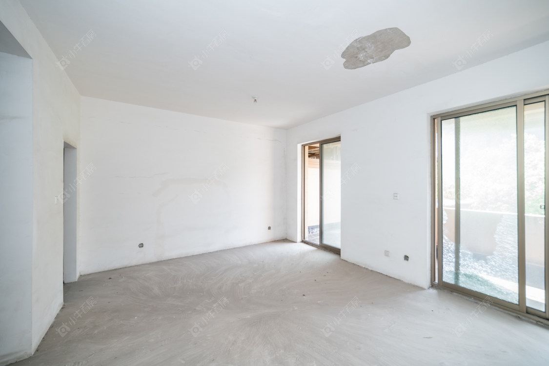 常州银河湾明苑别墅区在售二手房源室内图_小牛看房