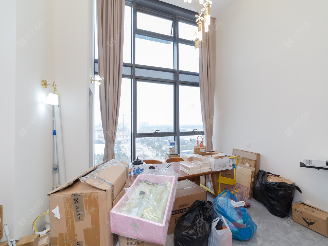 常州世茂广场在售二手房源室内图_小牛看房