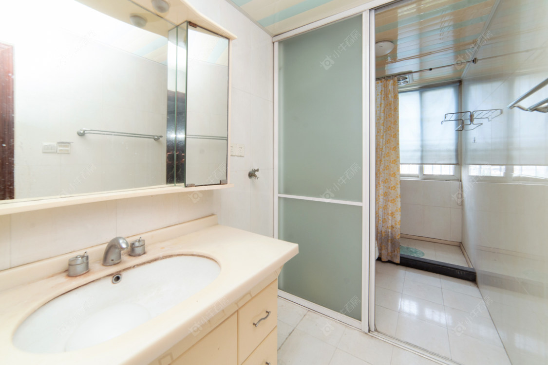 蓝天花园西区房源室内图 常州蓝天花园西区在售二手房源室内图_小牛看房