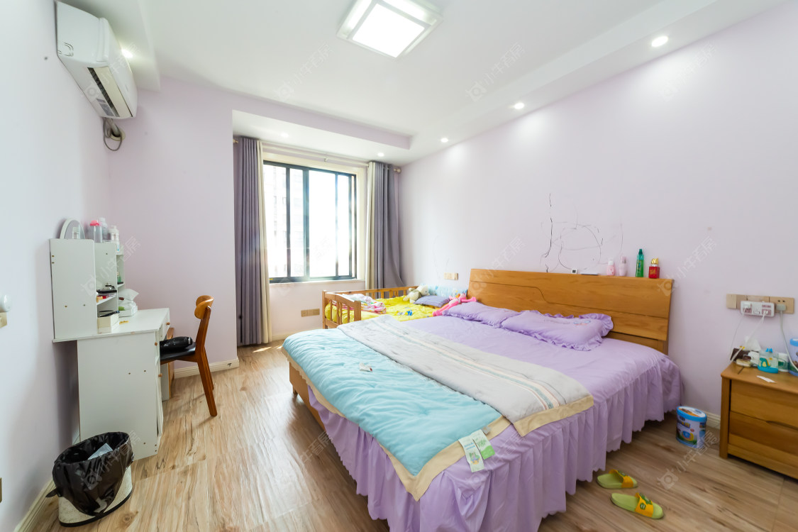 常州绿地世纪城三期在售二手房源室内图_小牛看房