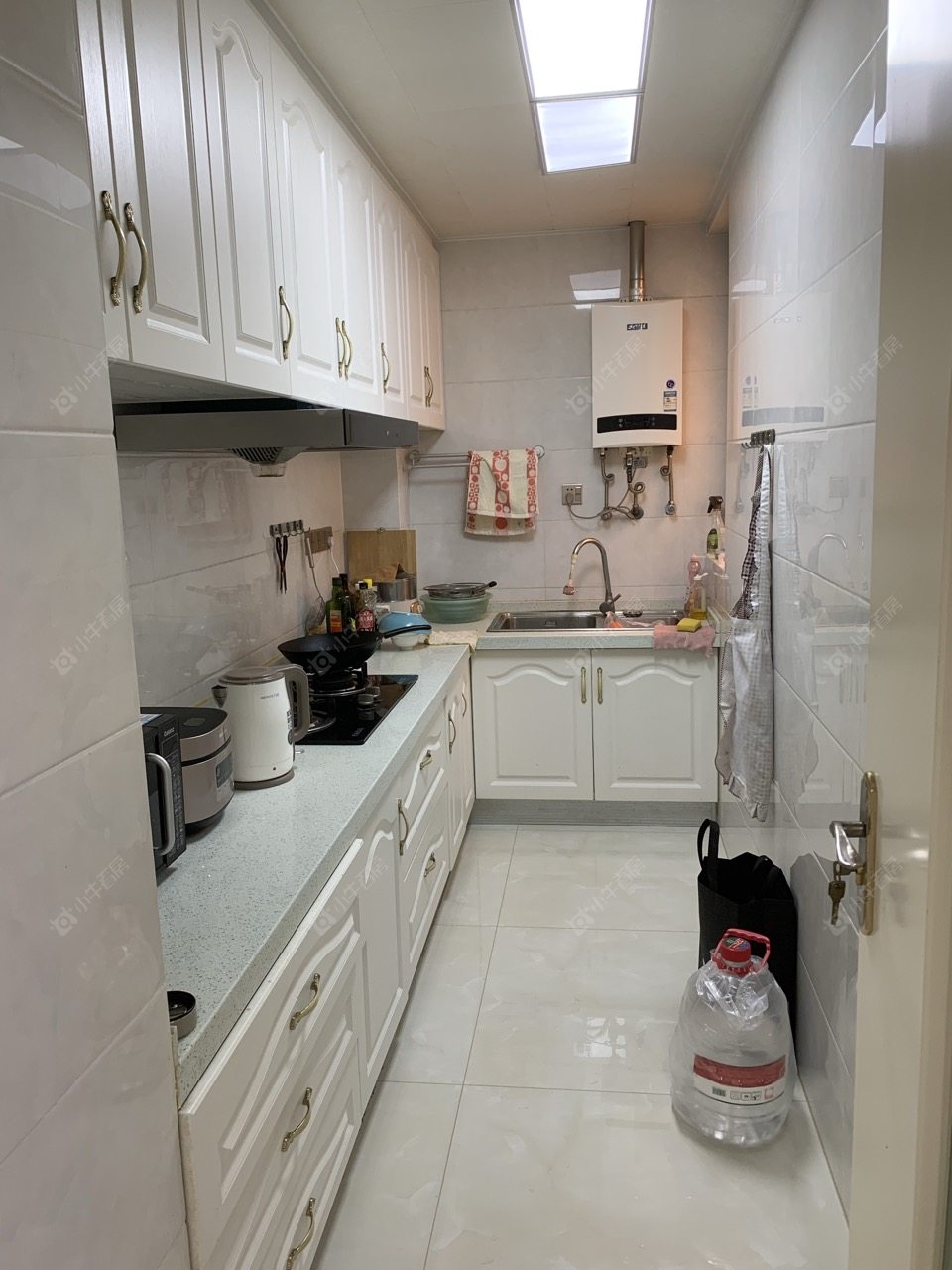 常州世茂香槟湖三期在租房源室内图_小牛看房