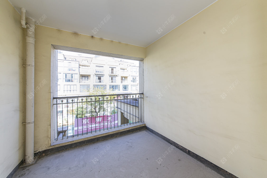 常州绿地香奈别墅区在售二手房源室内图_小牛看房