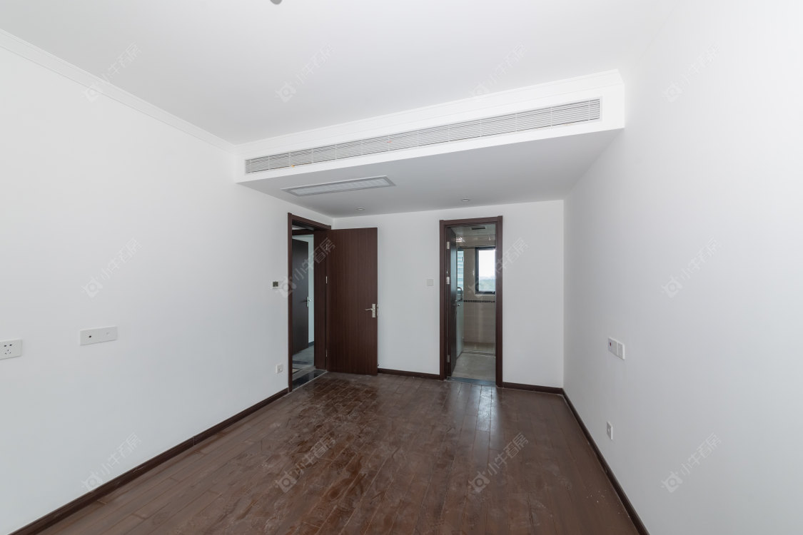 常州蓝光晶曜在售二手房源室内图_小牛看房