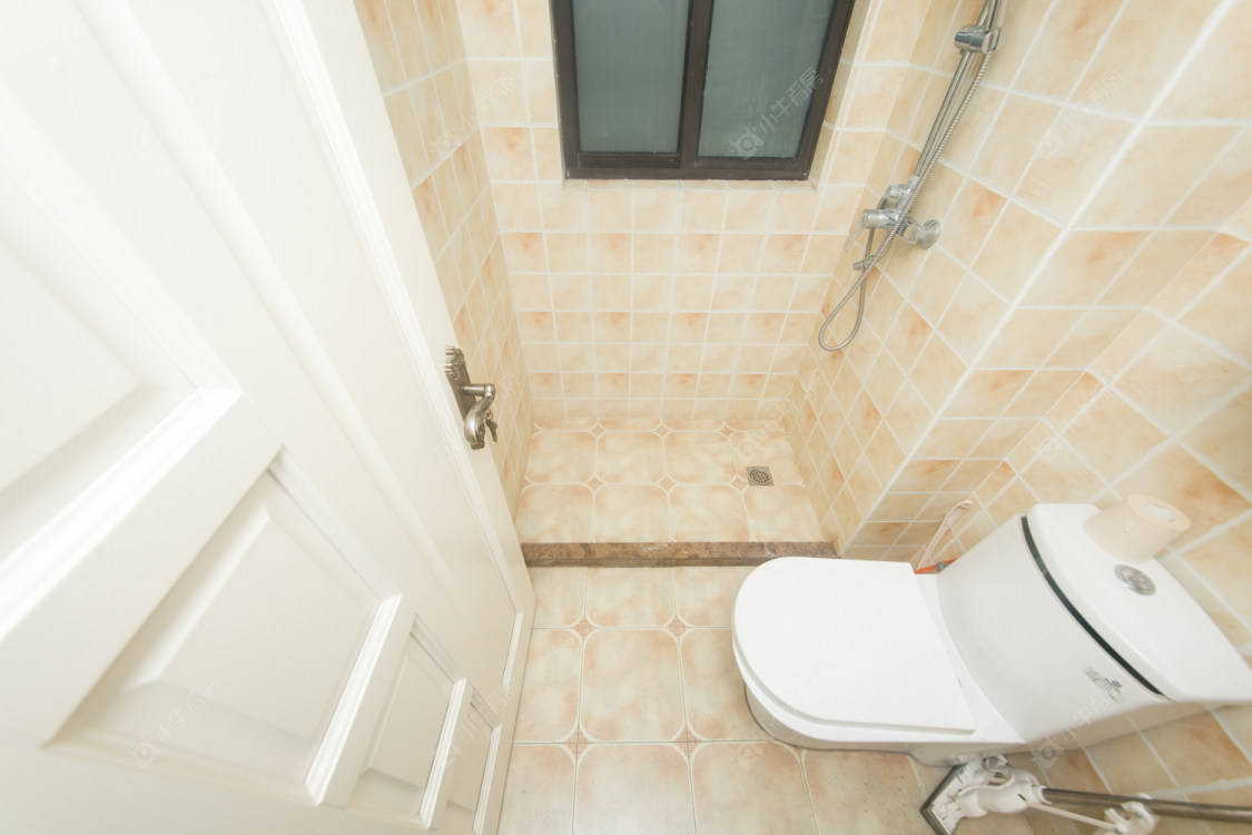 常州世茂香槟湖三期在售二手房源室内图_小牛看房