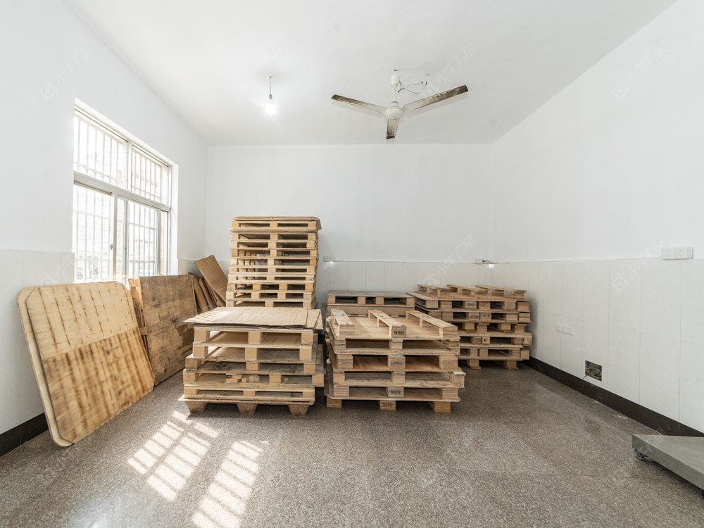 常州临江花苑4室2厅在售二手房房源图片