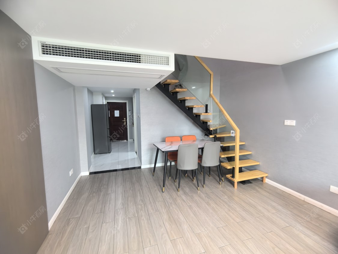 常州揽月湖畔商务广场在租房源室内图_小牛看房