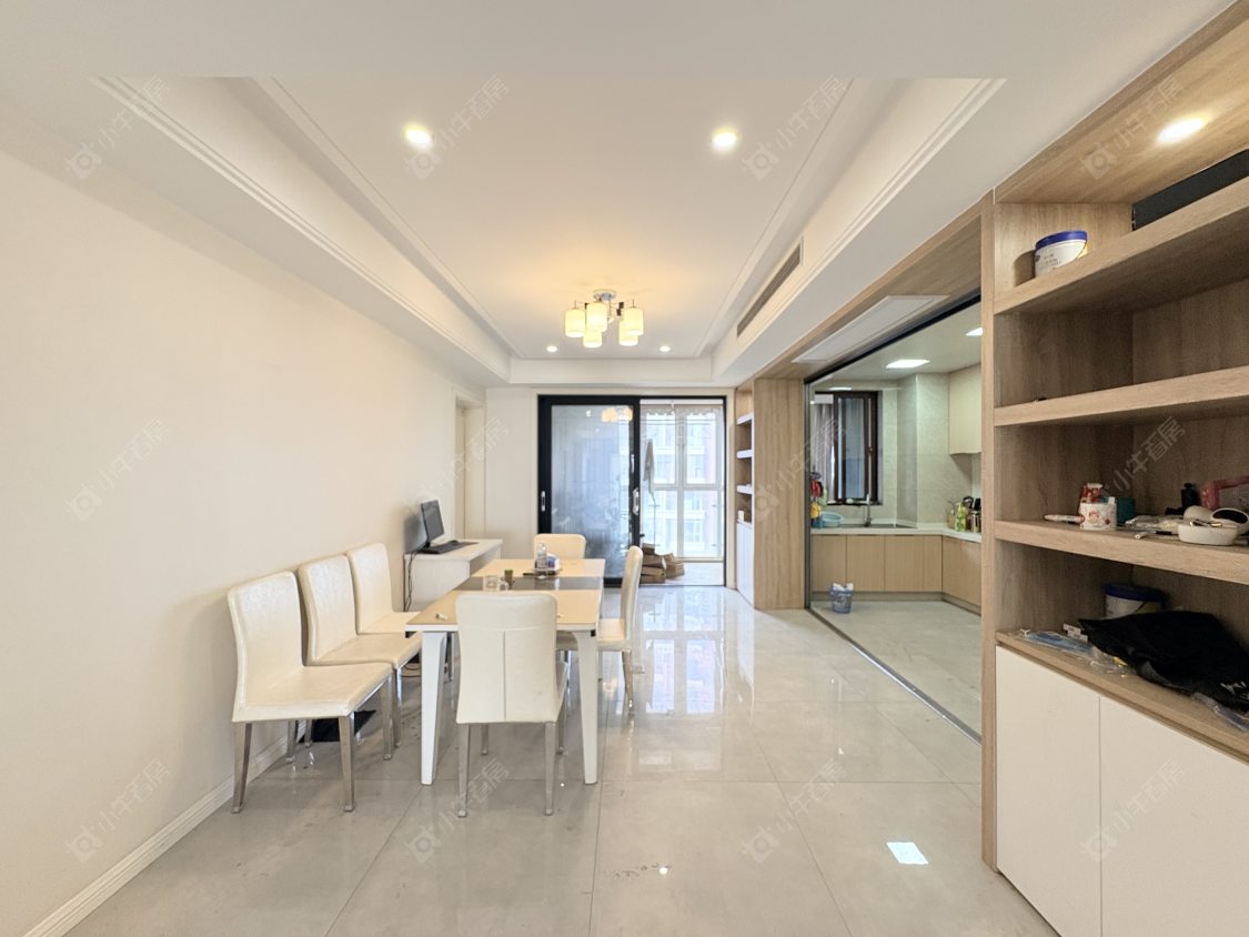 丹阳天波城在售二手房源室内图_小牛看房