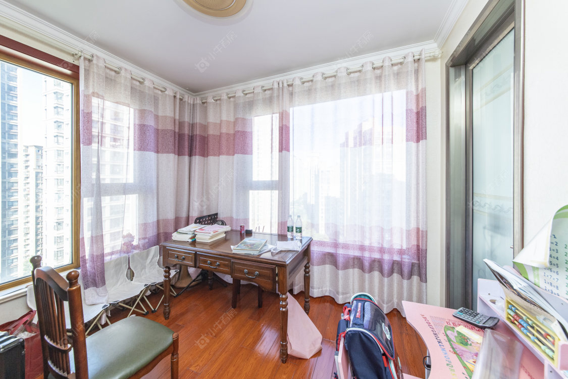 常州绿地香颂花园在售二手房源室内图_小牛看房