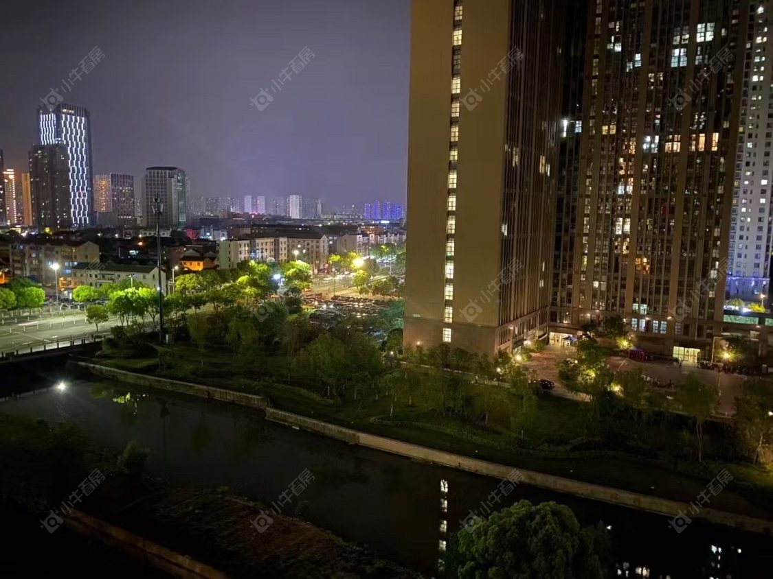 常州绿地峰云汇在租房源室内图_小牛看房