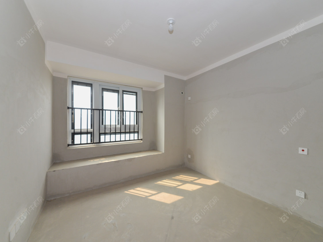 常州融创滨湖御园在售二手房源室内图_小牛看房