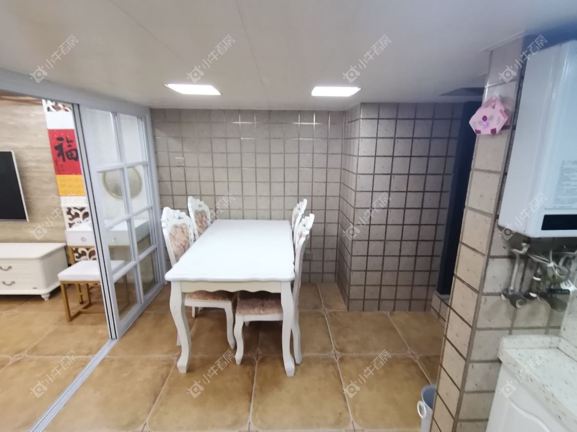 常州吾悦广场金苹果公寓租房_吾悦广场金苹果公寓2室1厅房源出租