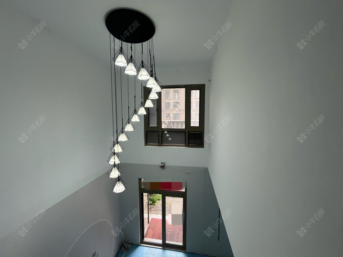 常州玉兰广场四期4室2厅2卫出租房源图片