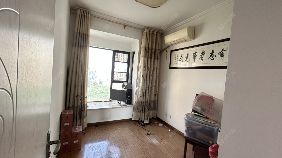 常州世茂香槟湖一期在租房源室内图_小牛看房