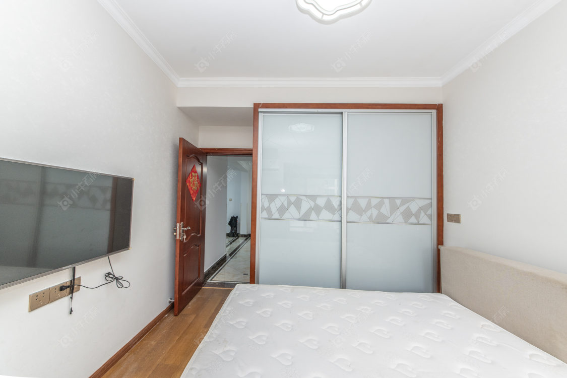 常州世茂香槟湖二期在售二手房源室内图_小牛看房