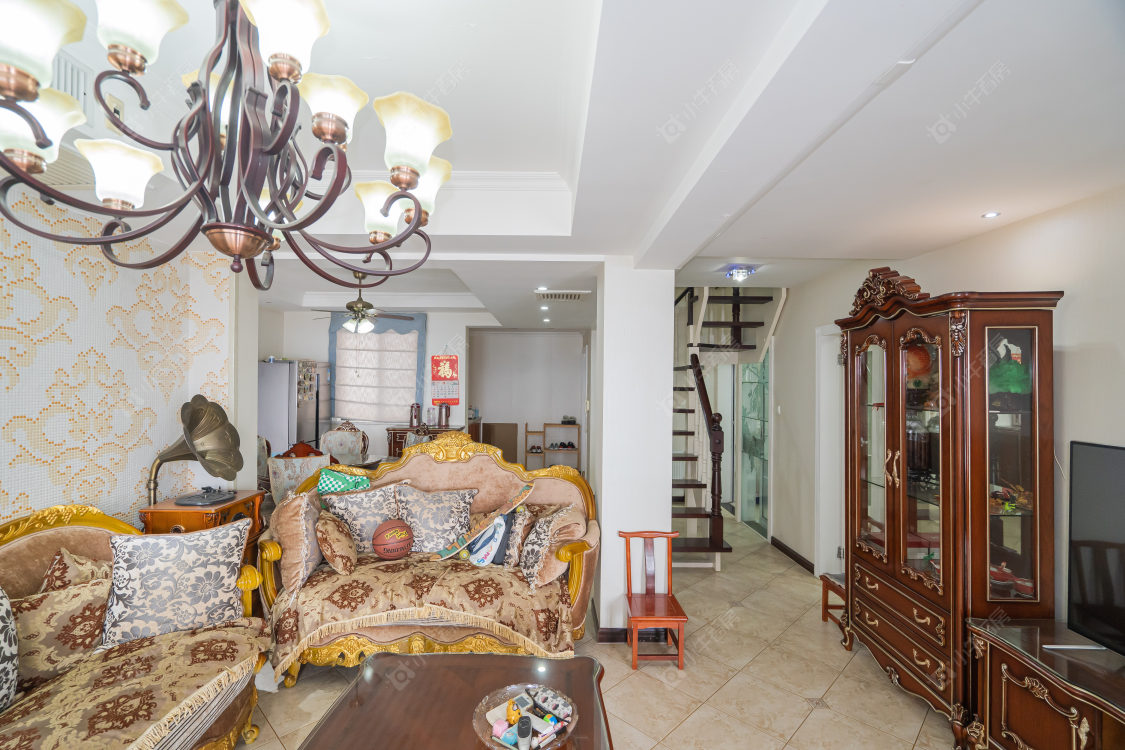 常州香梅花园4室2厅2卫在售二手房房源图片