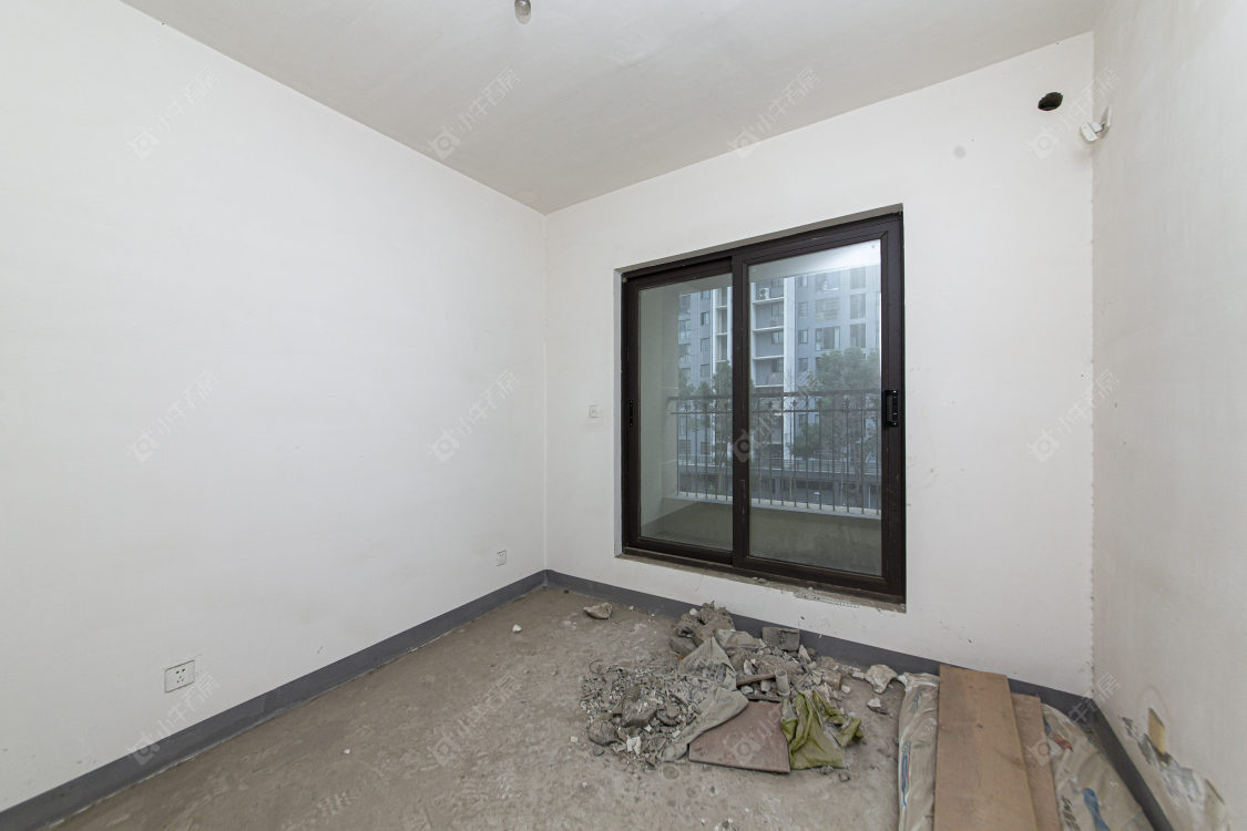 绿地香奈别墅区房源室内图 常州绿地香奈别墅区在售二手房源室内图_小牛看房