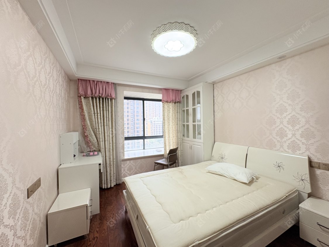 丹阳华都锦城在售二手房源室内图_小牛看房