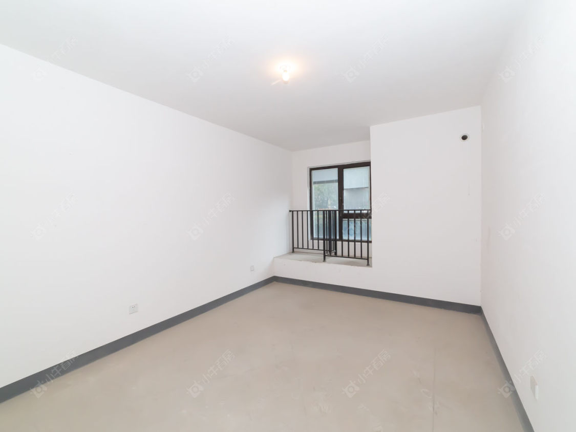 常州世茂香槟湖四期在售二手房源室内图_小牛看房