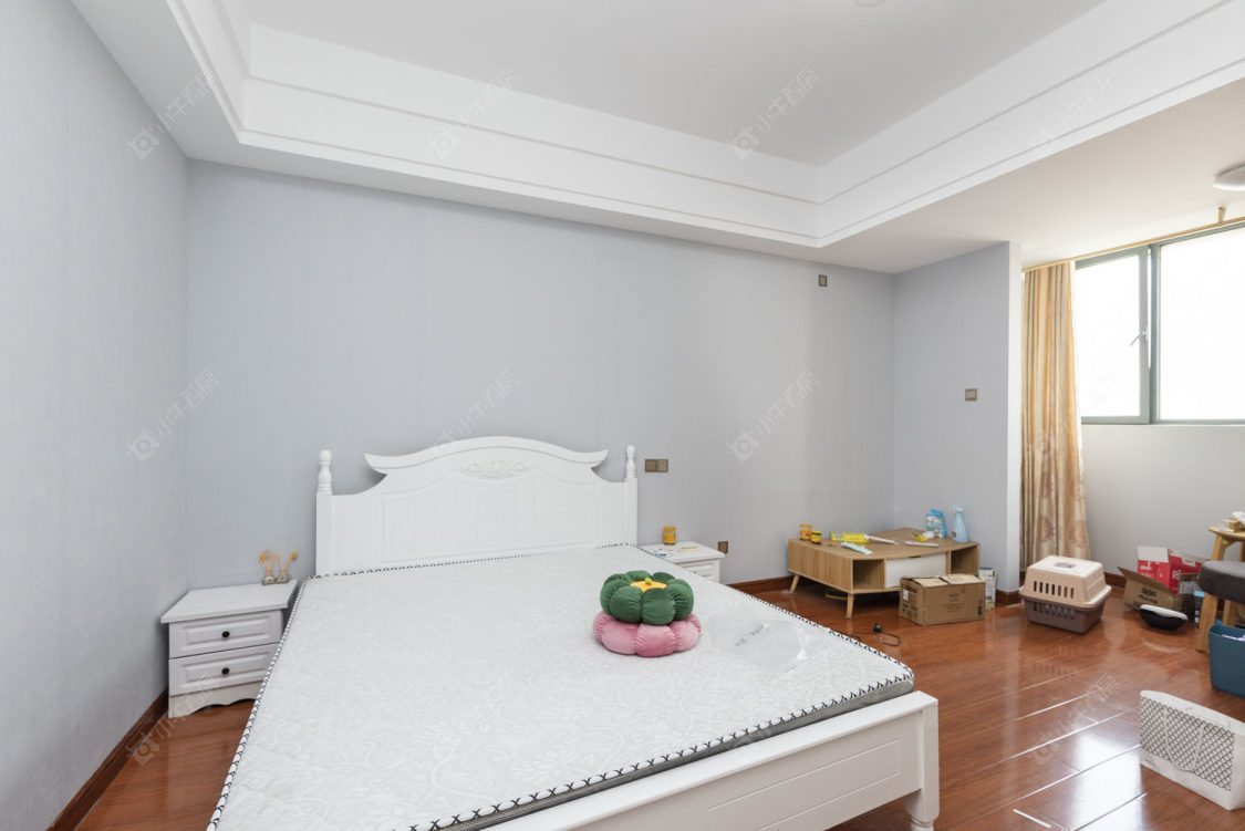 亚泰财富中心房源室内图 常州亚泰财富中心在售二手房源室内图_小牛看房